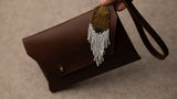 BOLSO CLUTCH SOBRE CON CHAQUIRA