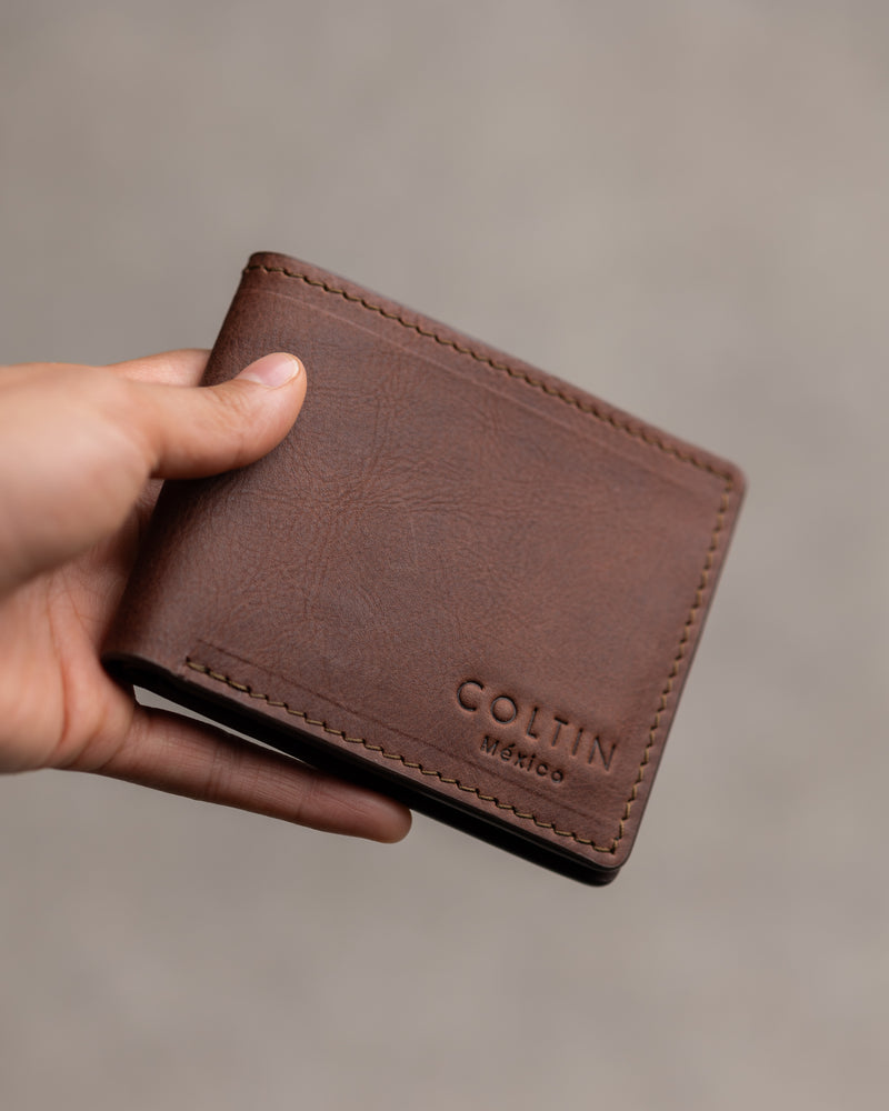 Cartera Clásica Caoba
