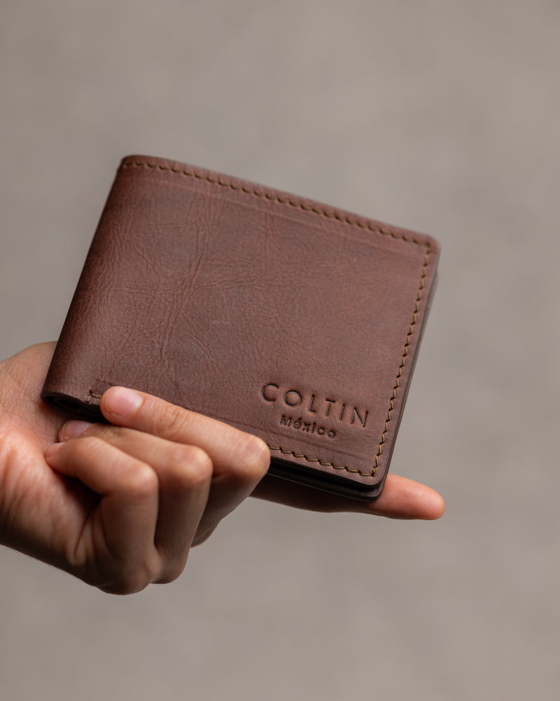 Cartera Clásica Caoba