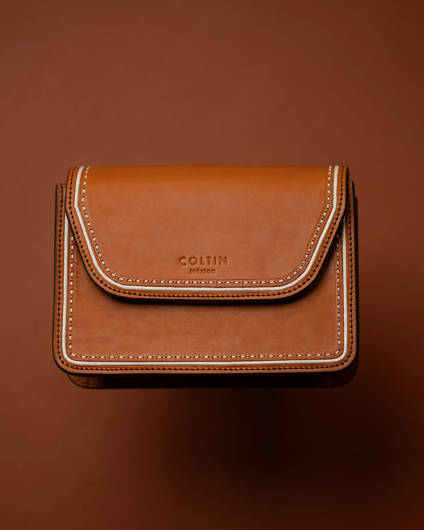 Bolso Monsiváis Pita mariana